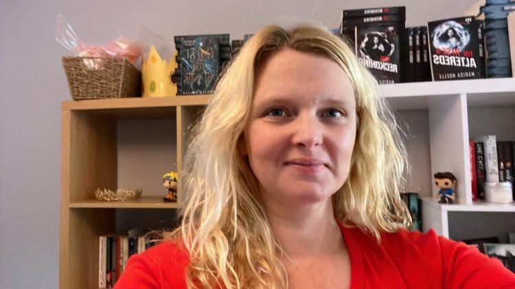 A Conversation with Marisa Noelle, a Sci-Fi, Fantasy Author