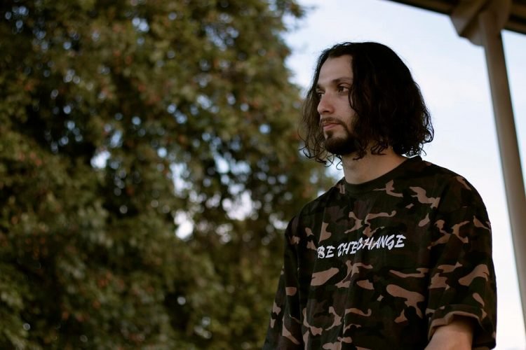 A Conversation with Adam Mosca aka “Dispraze”, a Hip-Hop Artist