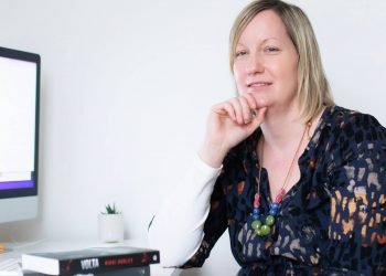 A Conversation with Elise Kenny aka Nikki Dudley, a Romance Author