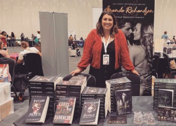 A Conversation with Amanda Richardson, a Romance Author