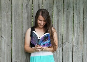 A Conversation with Hayley Reese Chow, a Sci-Fi, Romance Author